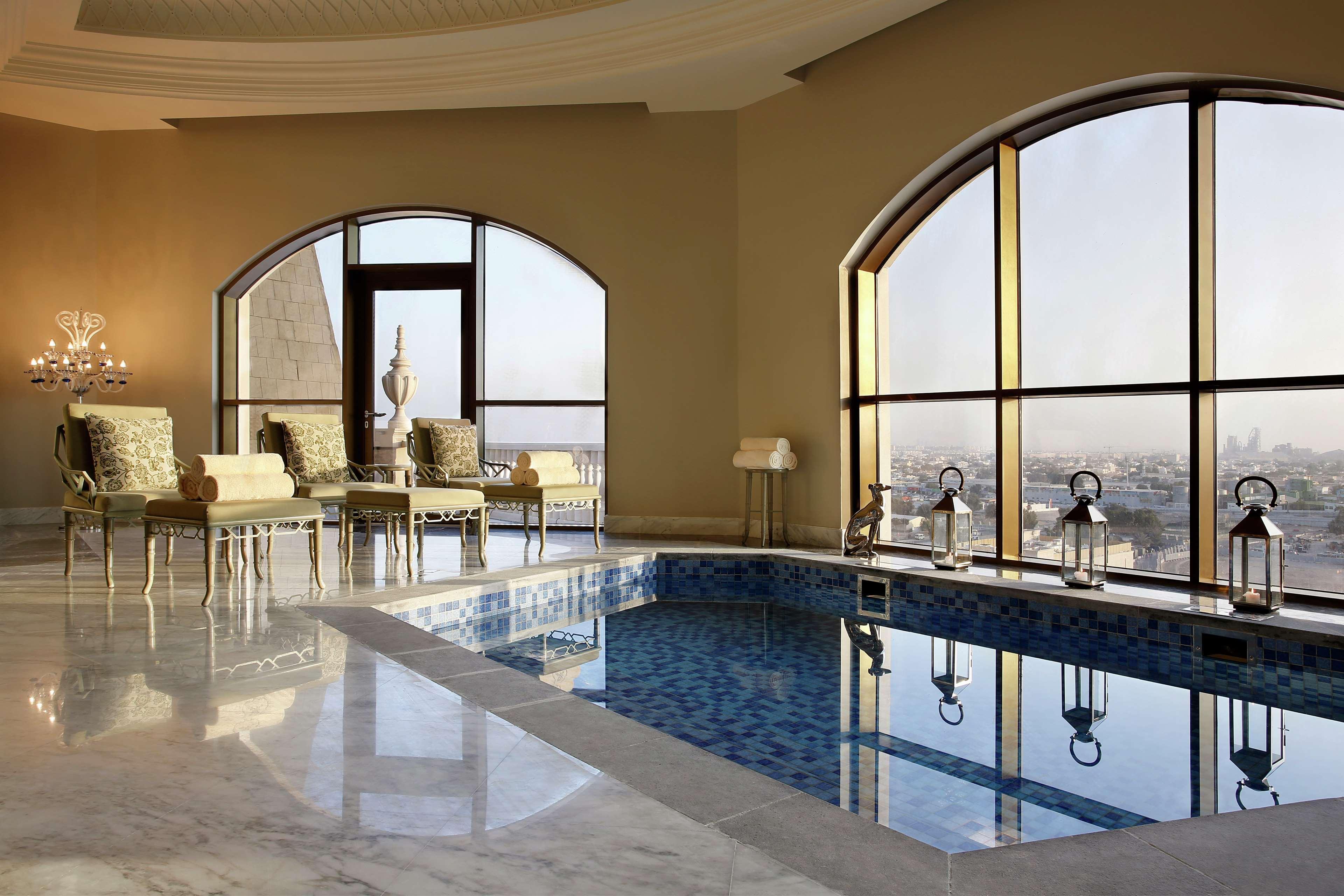 الحبتور بالاس دبي،أحد فنادق ومنتجعات إل إكس آر المظهر الخارجي الصورة The pool at the Four Seasons Hotel, Amman