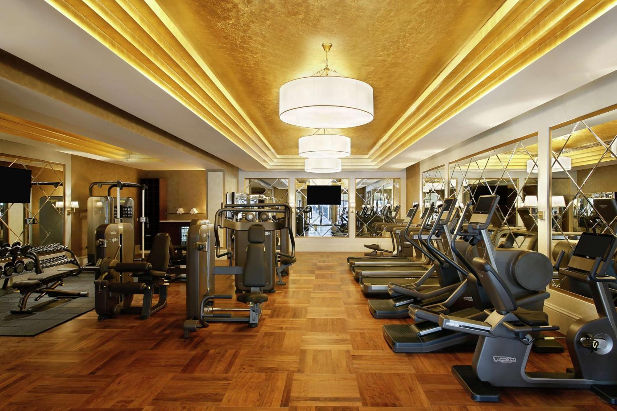 الحبتور بالاس دبي،أحد فنادق ومنتجعات إل إكس آر المظهر الخارجي الصورة The gym at The Dorchester